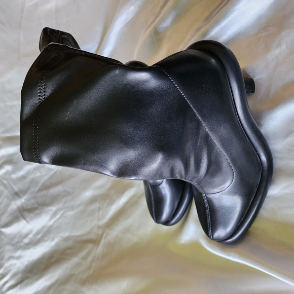 Elegant Black Women's Bubble Boots - Picture 6 of 10